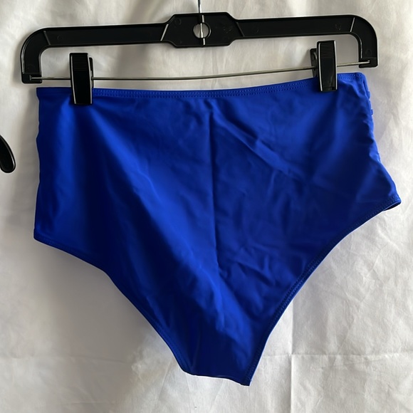 Blue 2pc Swimsuit - Size Medium - Picture 3 of 4